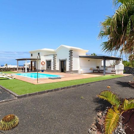 Villa Los Dragos Playa Blanca  Zewnętrze zdjęcie