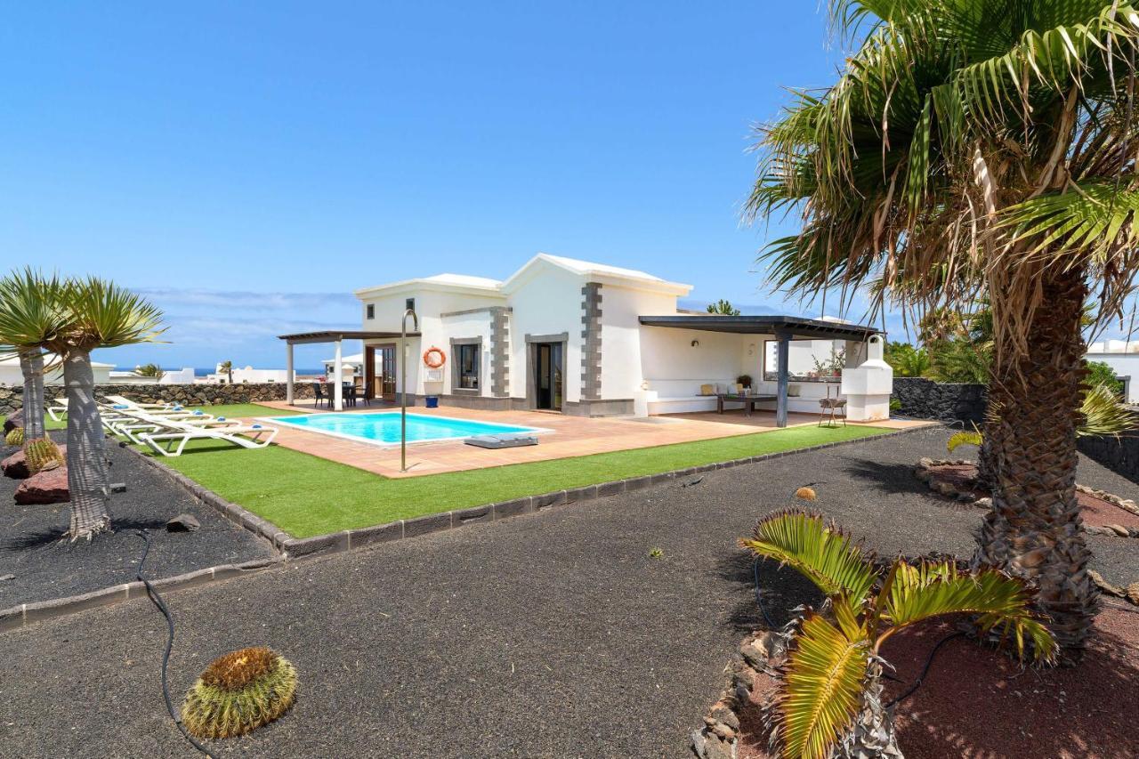 Villa Los Dragos Playa Blanca  Zewnętrze zdjęcie