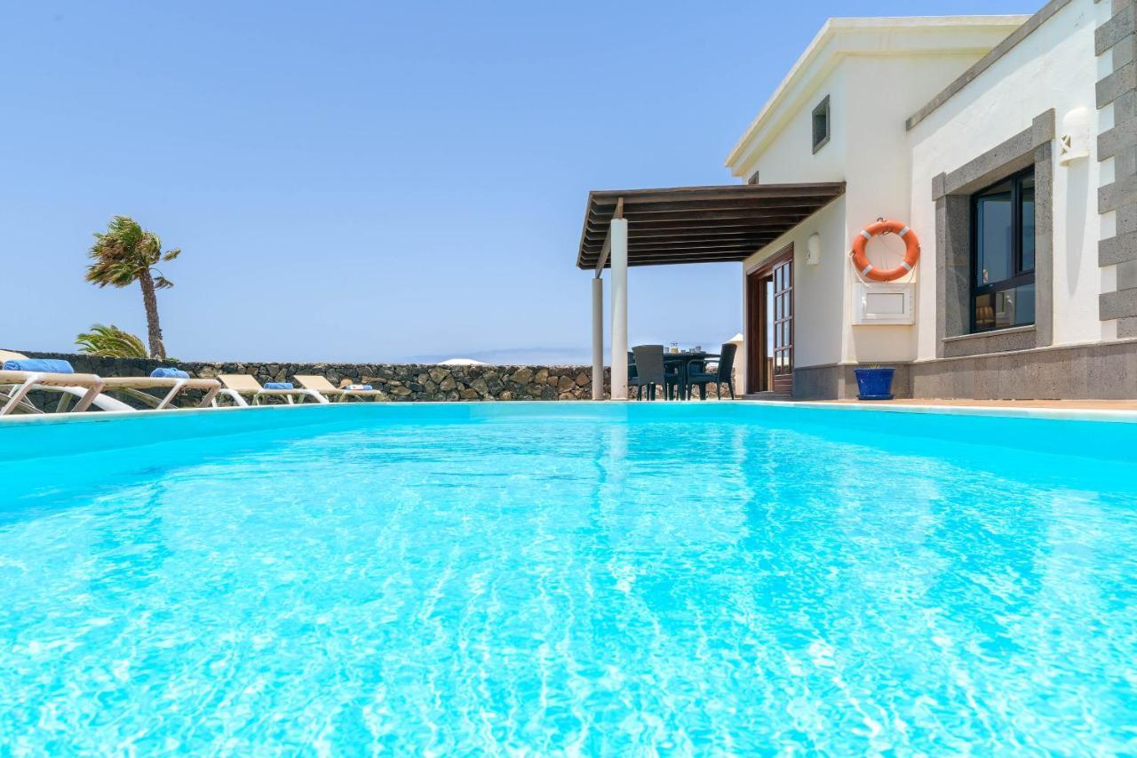 Villa Los Dragos Playa Blanca  Zewnętrze zdjęcie