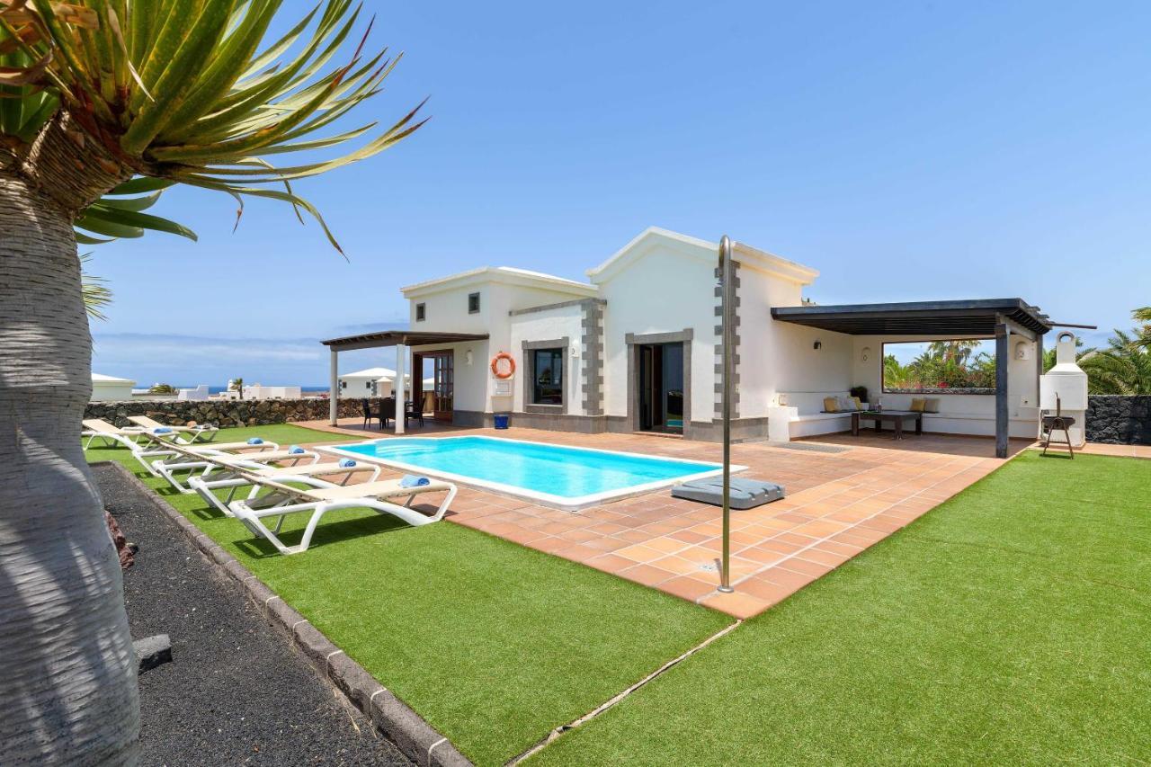 Villa Los Dragos Playa Blanca  Zewnętrze zdjęcie
