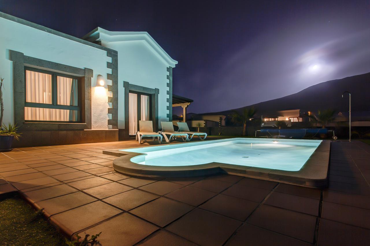 Villa Los Dragos Playa Blanca  Zewnętrze zdjęcie